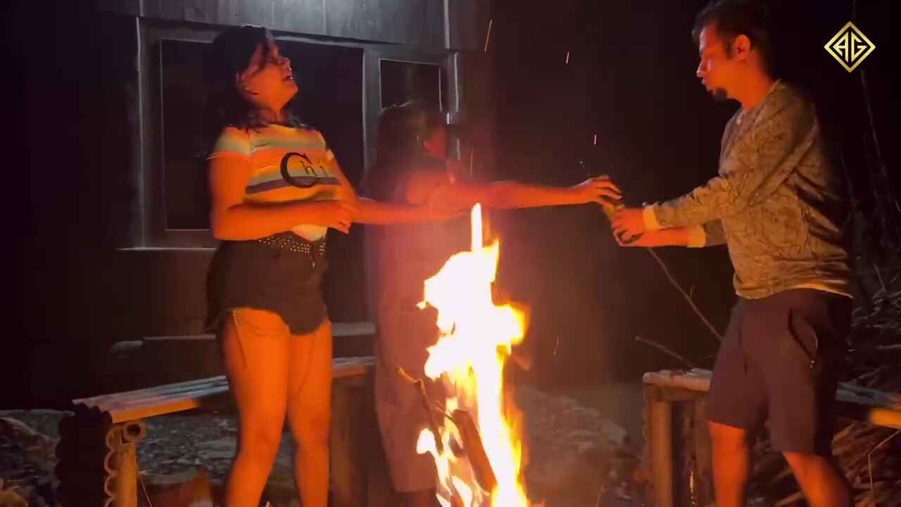 Jungle Me Daru Party Amesha Hot XXX Video