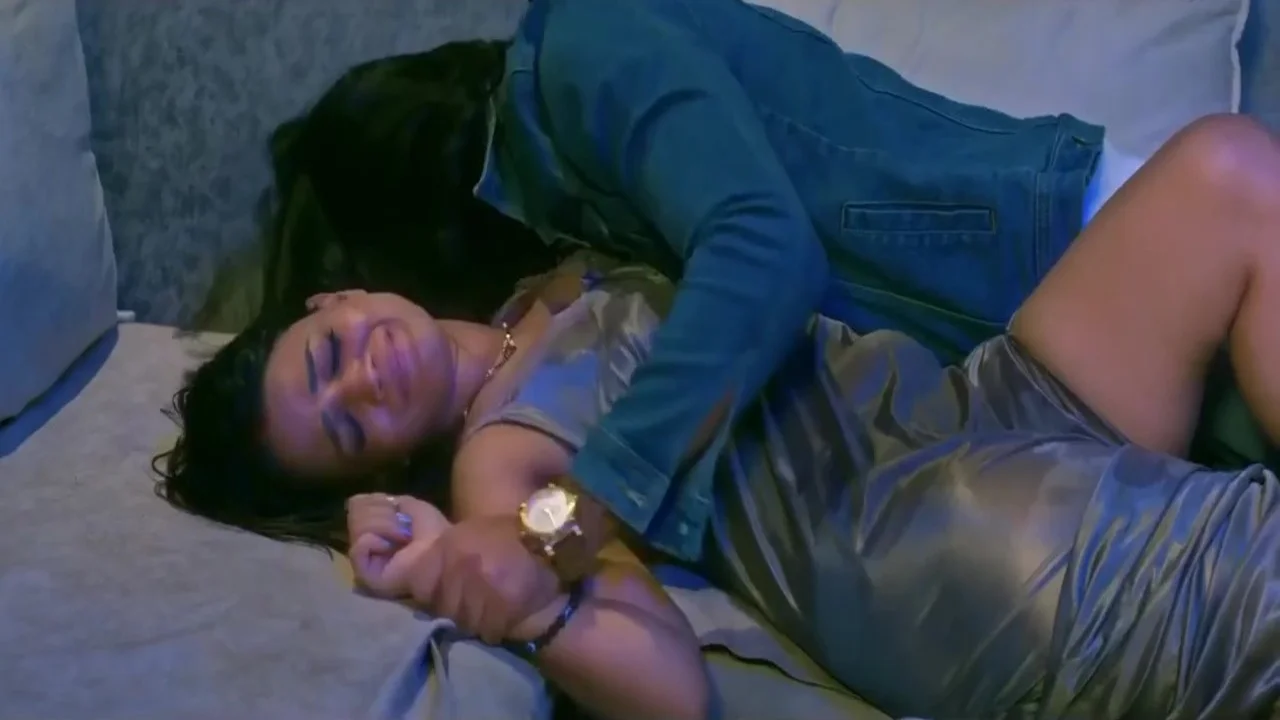 Gharwala Baharwala Waah Originals XXX Web Series Ep 6