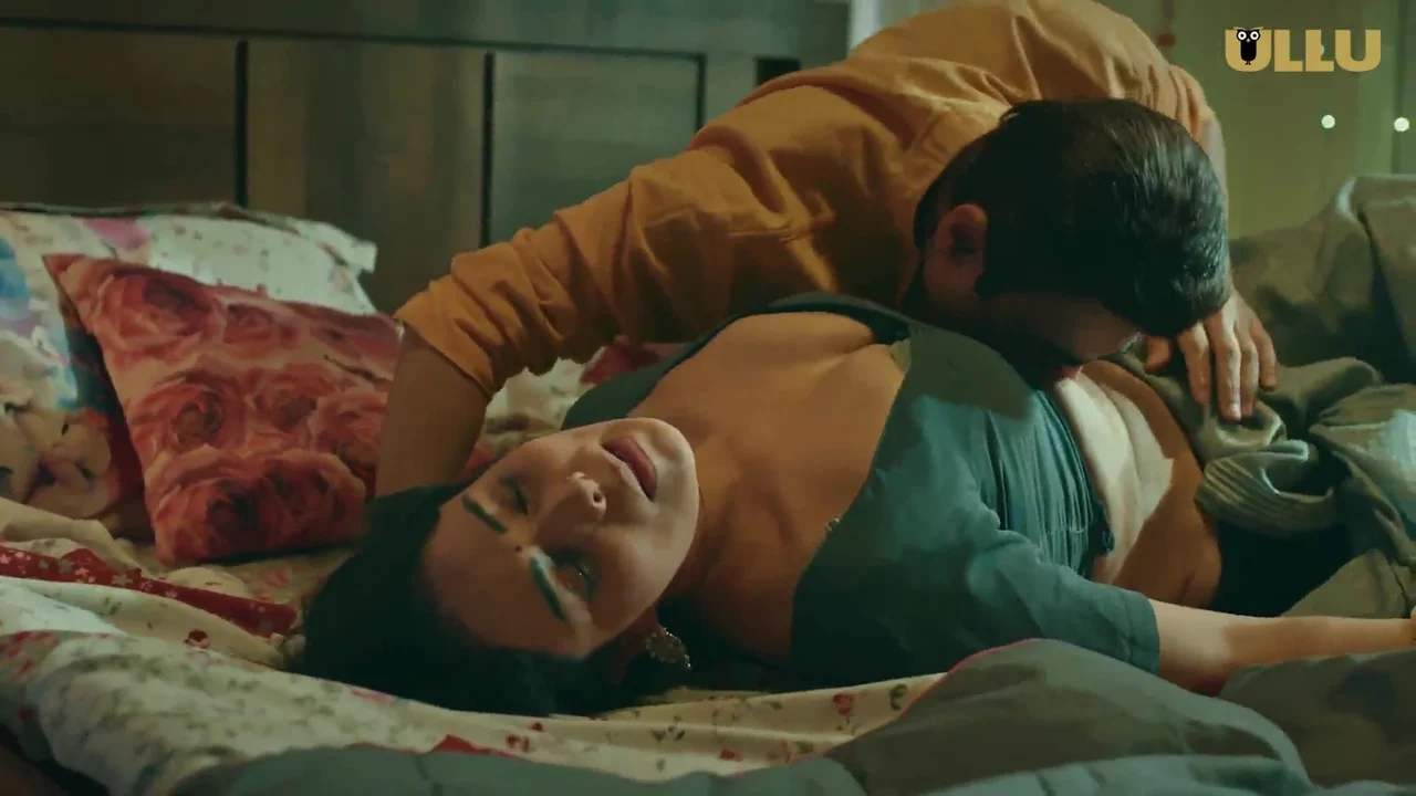 Kundi Mat Khadkao Raja Ullu Hindi Sex Web Series Ep 5