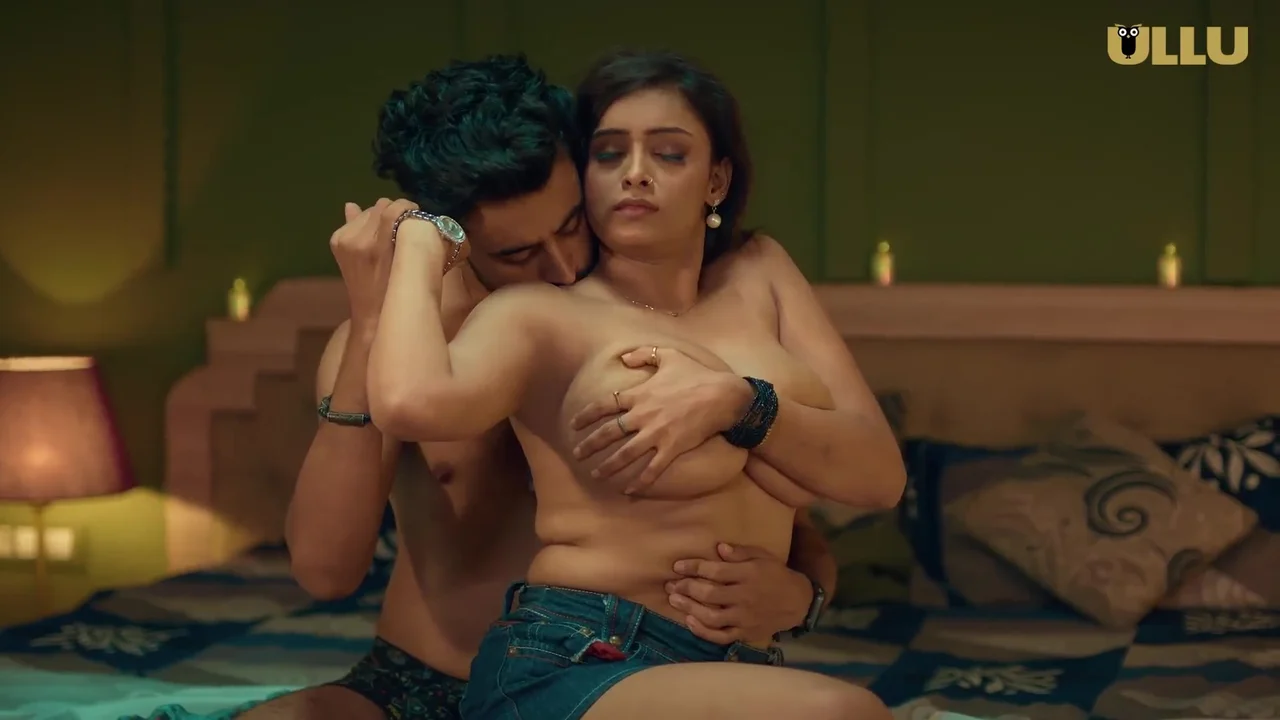 Meri Mummy Ki Dost Ullu Hindi Sex Web Series Episode 4