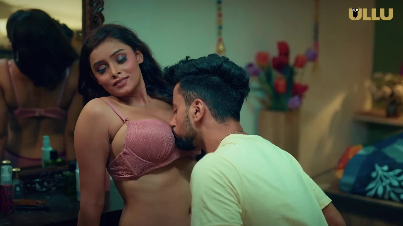 Meri Mummy Ki Dost Ullu Hindi Sex Web Series Episode 3