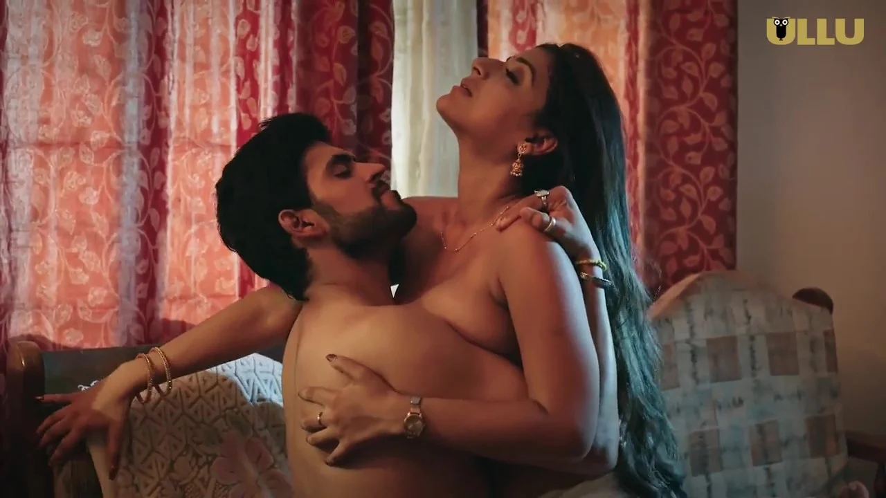 Daal Chawal Ullu Hindi Sex Web Series Episode 4